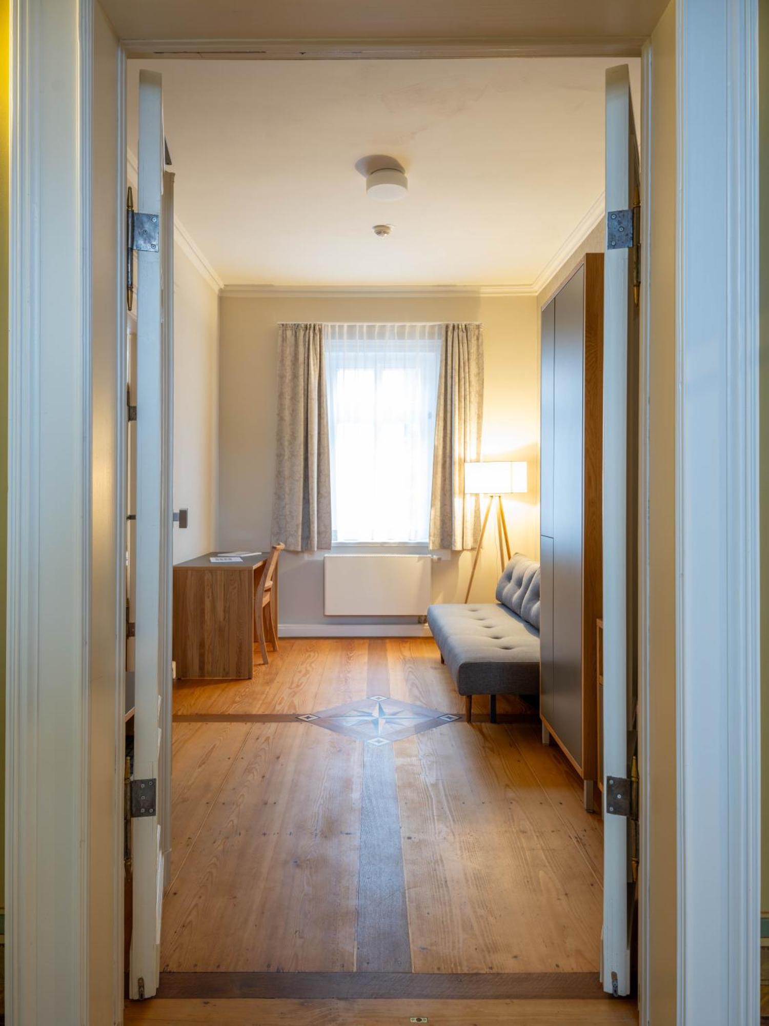 Gaestehaus Nikolai Erfurt Ngoại thất bức ảnh